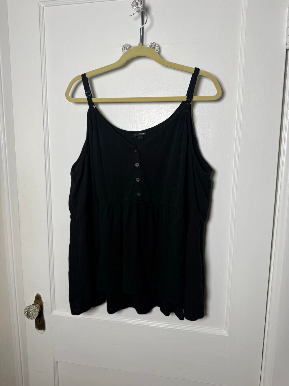 Torrid Black Button Down Camisole Minimalist Casual Tank Top Women's Plus 4XL